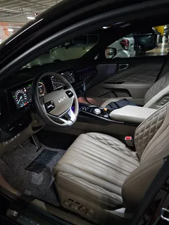2023 Kia K8 Signature Special — фото 9