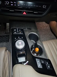2023 Kia K8 Signature Special — фото 20