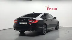 2021 Honda Accord 1.5 Turbo, чёрный — фото 2
