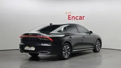 2022 Hyundai Grandeur Premium — фото 2