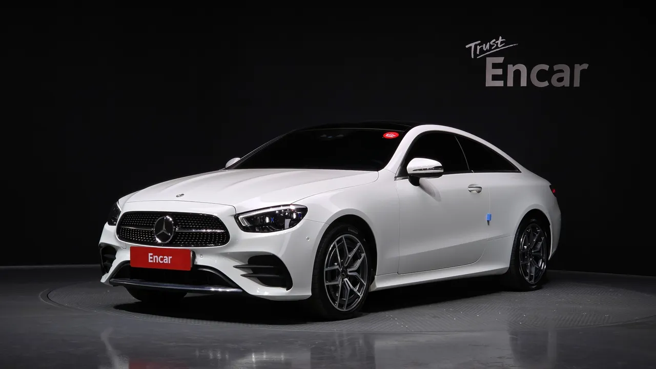 2022 Mercedes-Benz E-Class E300d 4MATIC Coupe