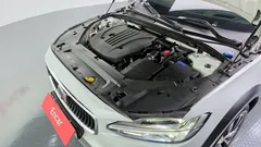 2021 Volvo V90 B5 Pro AWD, белый — фото 6