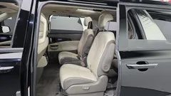 2022 Kia Carnival Diesel 9-Seater Signature — фото 11