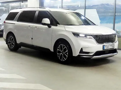 2023 Kia Carnival Diesel 11-Seater Prestige