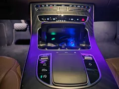 2023 Mercedes-Benz E-Class E250 AMG Line — фото 16