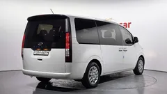 2022 Hyundai Staria Tourer 11-Seater — фото 2