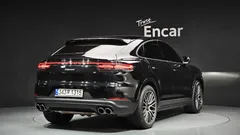 2023 Porsche Cayenne 3.0 Coupe — фото 2