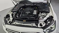 2023 Mercedes-Benz E-Class E300e 4MATIC Exclusive — фото 6
