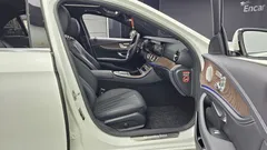 2023 Mercedes-Benz E-Class E300e 4MATIC Exclusive — фото 11