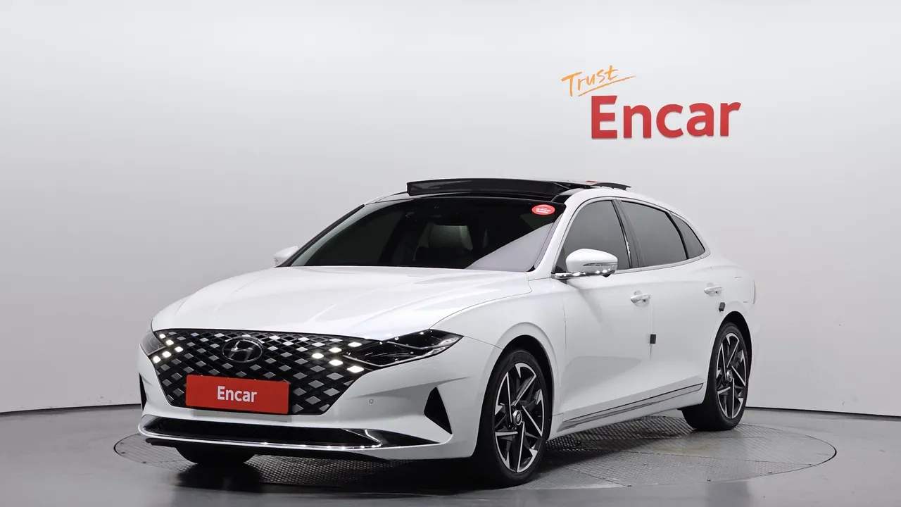 2022 Hyundai Grandeur Le Blanc
