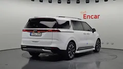 2022 Kia Canival 7-Seater Noblesse, белый — фото 2