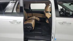 2022 Kia Canival 7-Seater Noblesse, белый — фото 11