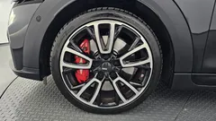2023 Mini Cooper JCW Pat Moss Edition, чёрный — фото 5