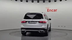 2022 Mercedes-Benz GLB-Class AMG GLB35 4MATIC — фото 4