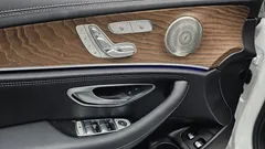 2023 Mercedes-Benz E-Class E300e 4MATIC Exclusive — фото 17