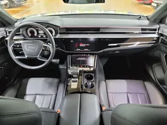 2023 Audi A8 55 TFSI Quattro LWB — фото 14