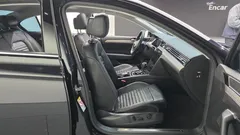 2022 Volkswagen Passat 2.0 TDI Prestige — фото 11