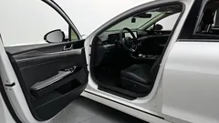 2024 Kia K5 Noblesse, белый — фото 10