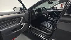 2022 Volkswagen Passat 2.0 TDI Prestige, серый — фото 10