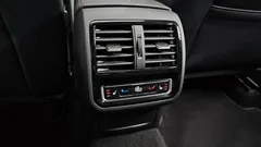 2022 Volkswagen Passat 2.0 TDI Prestige, серый — фото 19