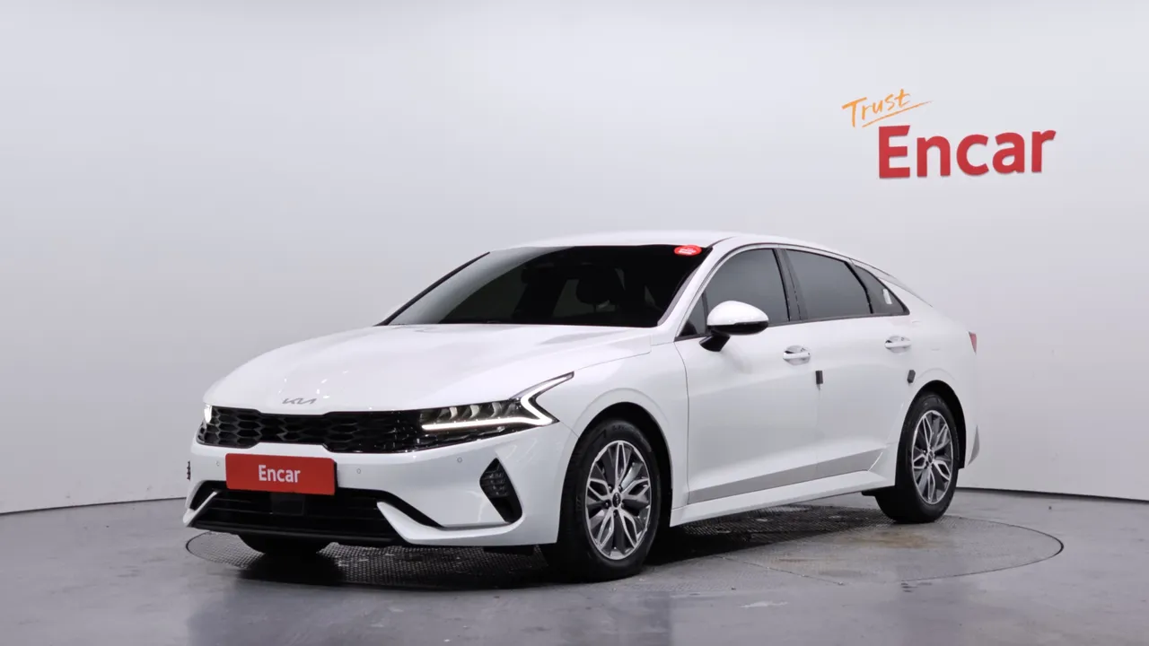 2023 Kia K5 Prestige