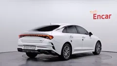2023 Kia K5 Prestige — фото 2