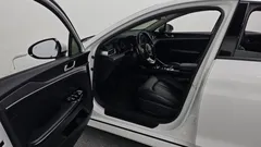 2023 Kia K5 Prestige — фото 10