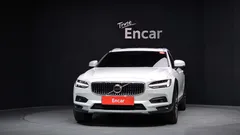 2021 Volvo V90 B5 Pro AWD, белый — фото 3