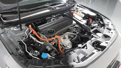 2023 Honda Accord 2.0 Hybrid Touring, серо-серебристый — фото 6