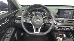 2019 Nissan Altima 2.5 SL Tech — фото 17