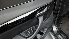 2022 BMW X1 xDrive 20i xLine — фото 17