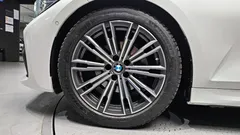 2022 BMW 3-Series 320i M Sport, белый — фото 5