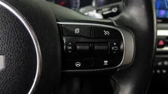 2022 Kia K5 Trendy, чёрный — фото 18