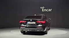 2022 BMW 4-Series 420i M Sport Coupe, серый — фото 4