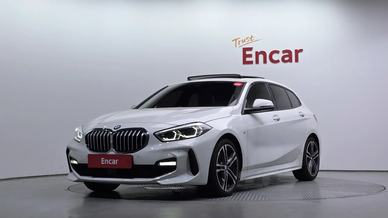 2023 BMW 1-Series 120i M Sports