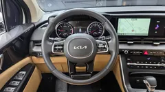 2023 Kia Carnival Diesel 9-Seater Prestige — фото 13