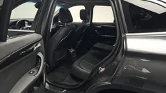 2022 BMW X1 xDrive 20i xLine, серый — фото 11