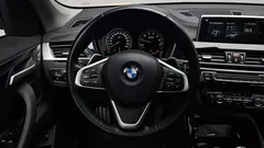2022 BMW X1 xDrive 20i xLine, серый — фото 12