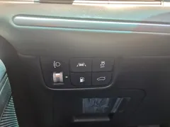 2022 Hyundai Grandeur 3.0 LPi Rent Car — фото 20