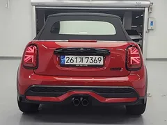 2022 Mini Cooper Convertible Classic Launch Pack, красный — фото 3