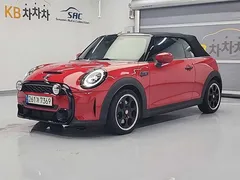 2022 Mini Cooper Convertible Classic Launch Pack, красный — фото 12