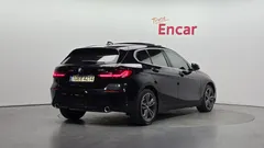 2022 BMW 1-Series 120i Sports — фото 2