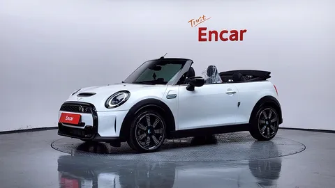 2023 Mini Cooper Convertible Seaside Edition