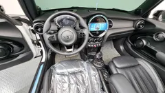 2023 Mini Cooper Convertible Seaside Edition, белый — фото 14