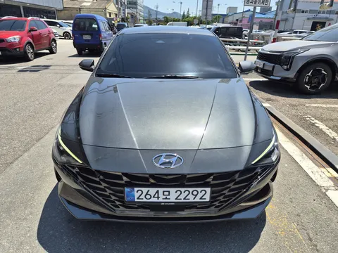 2022 Hyundai Avante Modern