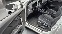 2023 Audi Q2 35 TDI Premium, белый — фото 10