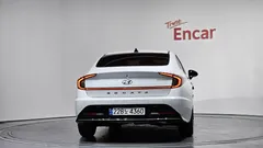 2022 Hyundai Sonata 2.0 — фото 4