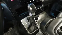2022 Hyundai Staria 4WD Tourer 11-Seater — фото 9
