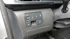 2022 Hyundai Staria 4WD Tourer 11-Seater — фото 18
