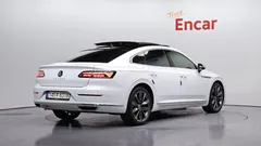 2022 Volkswagen Arteon 2.0 TDI Prestige — фото 2